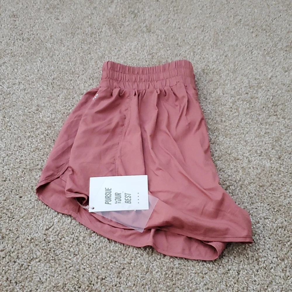 ACTA high waisted running shorts - Picture 2 of 6